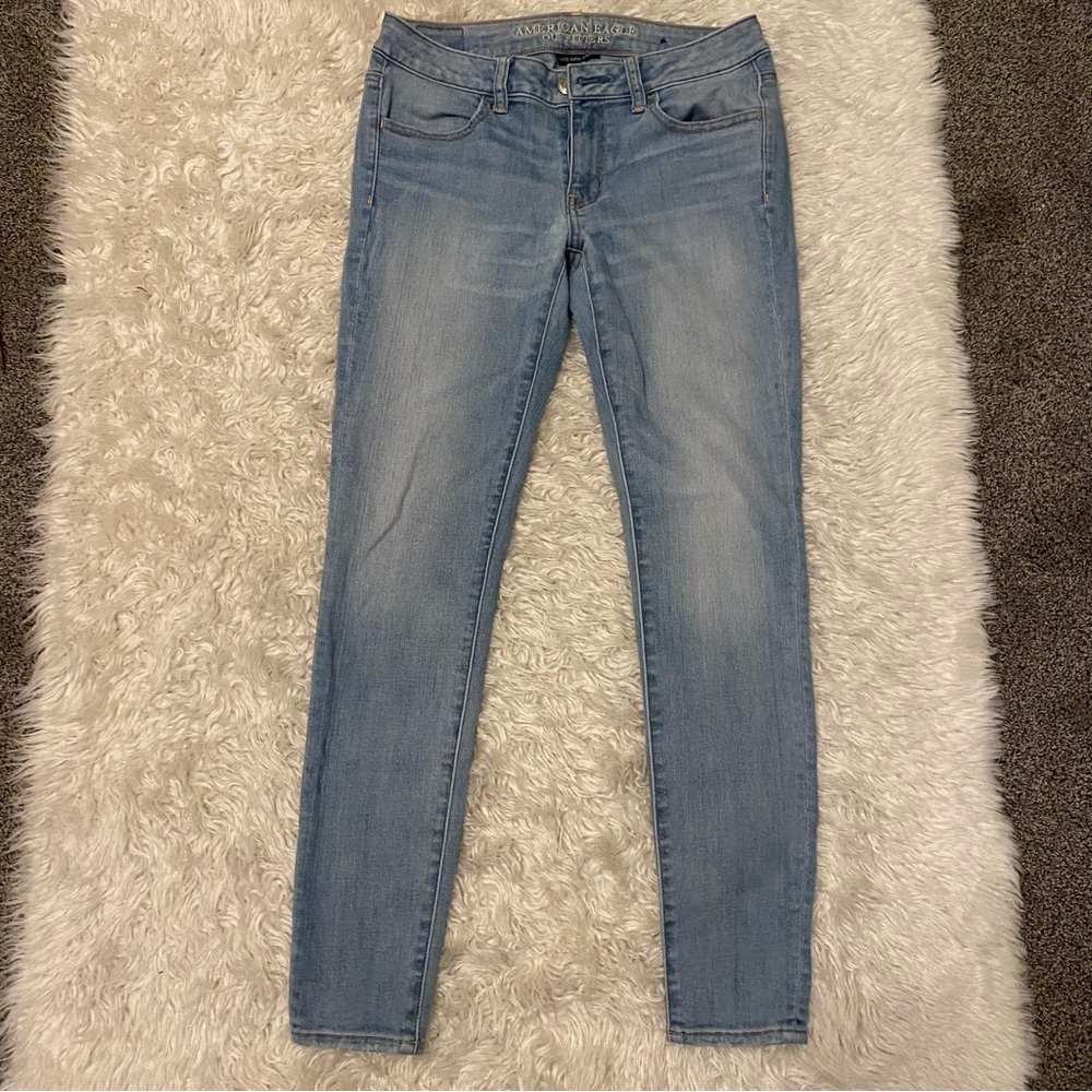 Grey American eagle skinny jeans